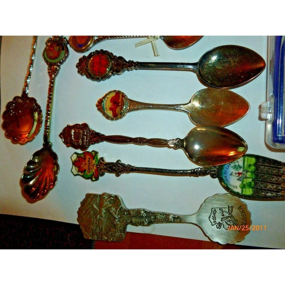 Vintage Souvenir Collector Spoon Lot 15pc Hawaii Alaska Seattle Precious Moments